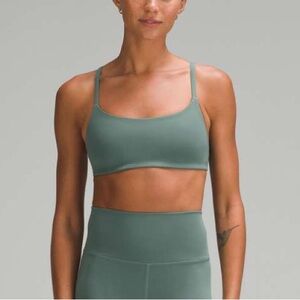 Lululemon wunder train A/B bra medium forest size 4